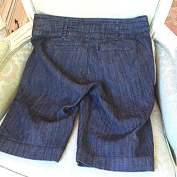 BOOM BOOM JEAN SHORTS - Picture 2 of 3